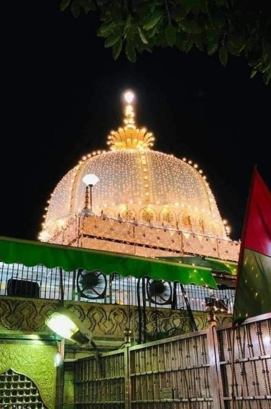 الصلاۃ والسلام علیک یا خواجہ خواجگان 🌹